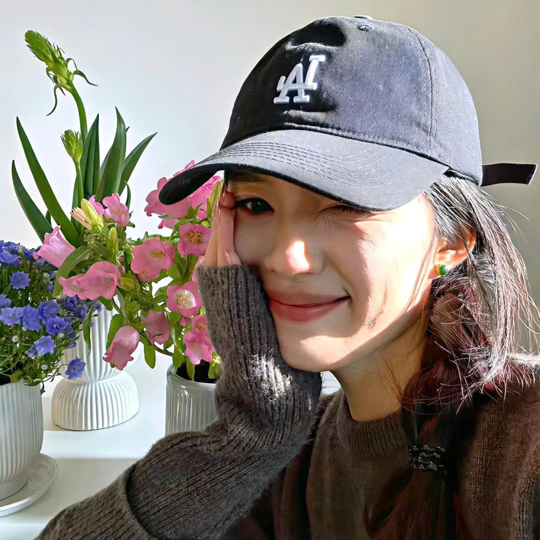 怪诞扑克夜海报