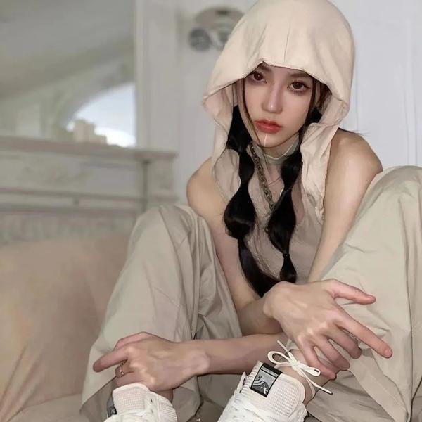 劫匪的栖身处海报