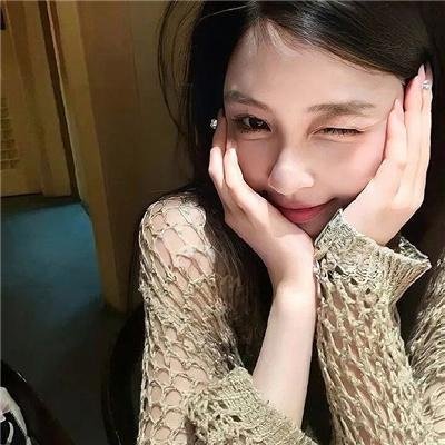 美人无泪海报